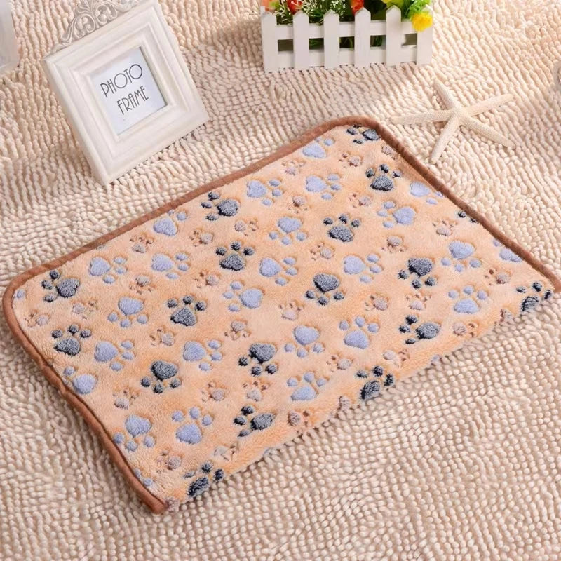 Soft Flannel Fleece Cat Dog Blanket Bed Mats Paw Foot Print Warm Pet Blanket Sleeping Beds Cover Mat For Dogs Cats Pets supplies