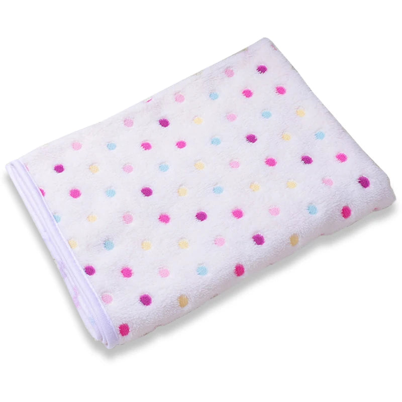Soft and Fluffy High Quality Pet Blanket Cute Star Print Pet Mat Warm and Comfortable Pet Blanket for Dogs and Cats Pet Supplies